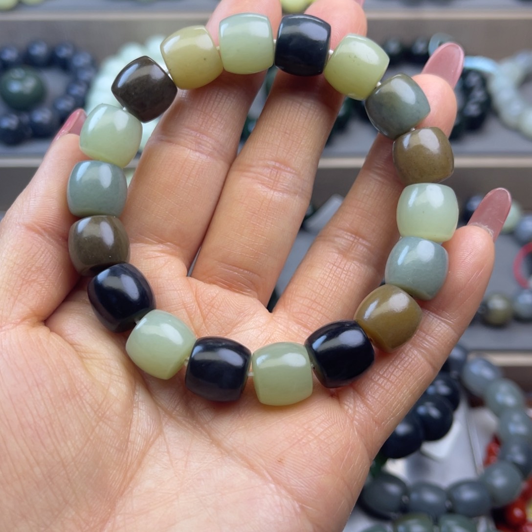 和田玉手链未镶嵌