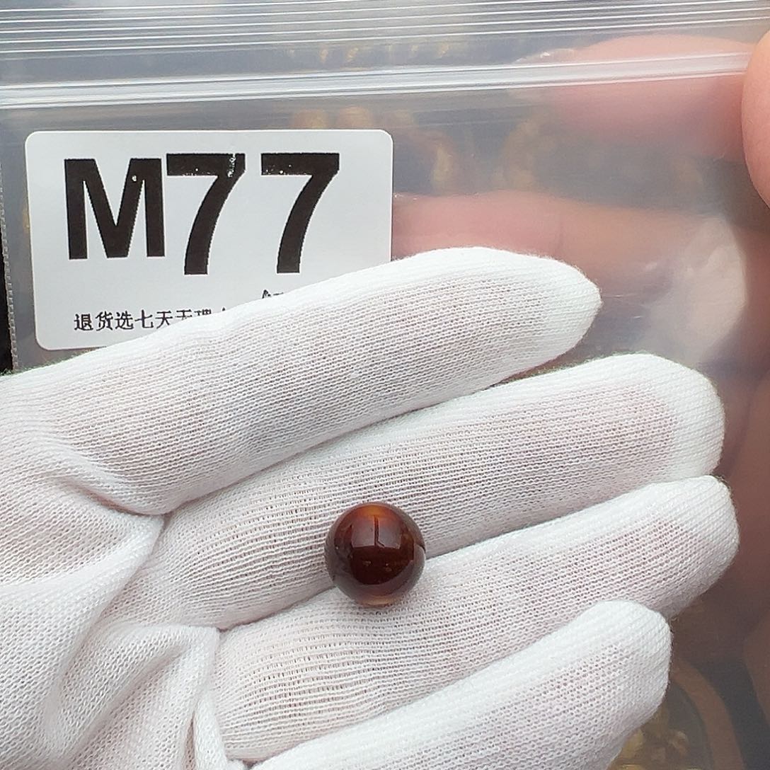 止***戈琥珀未镶嵌裸石圆珠12