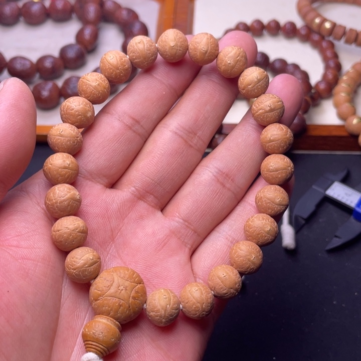 小***仰凤眼菩提吊坠凤眼