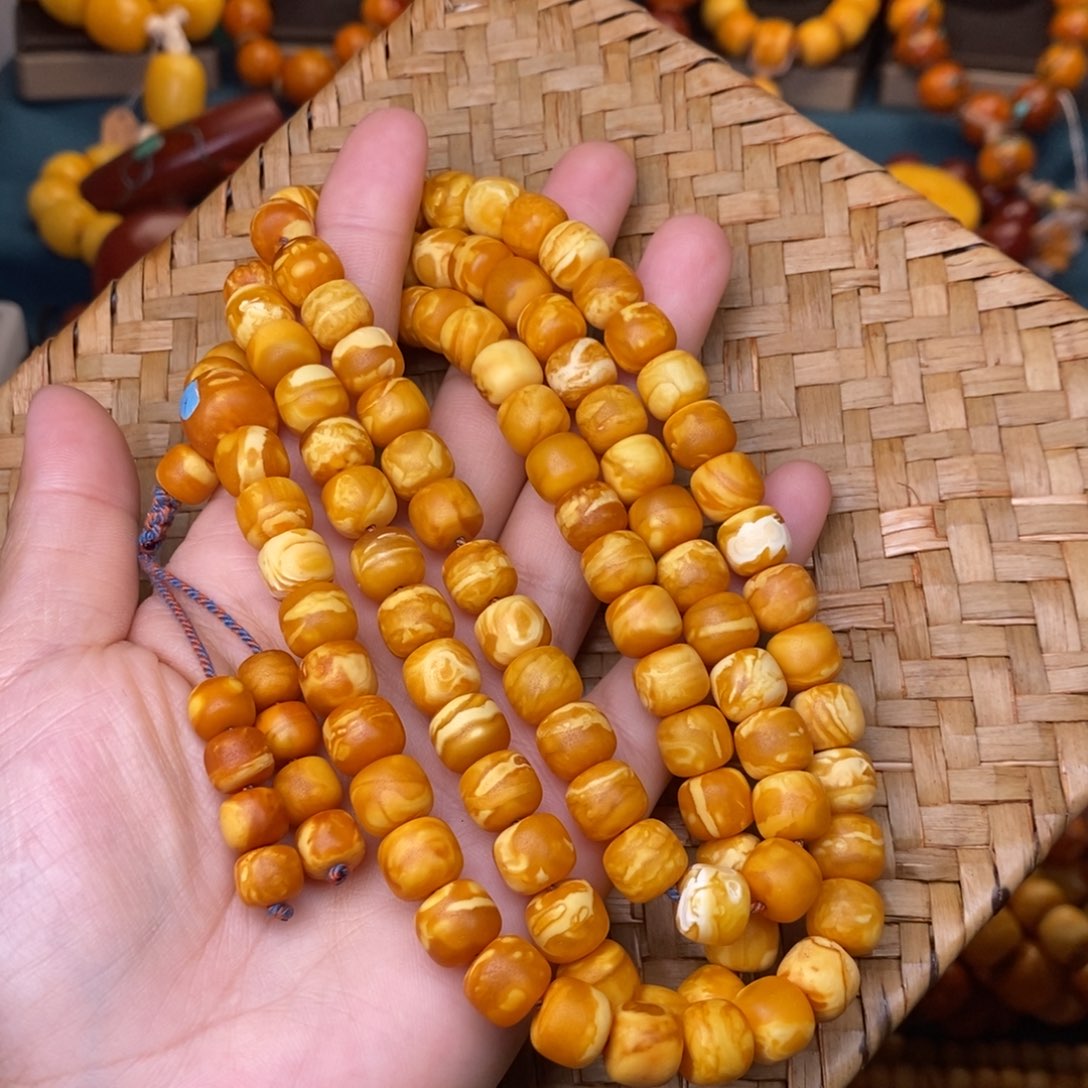 蜜蜡裸石未镶嵌非*哥蜜蜡