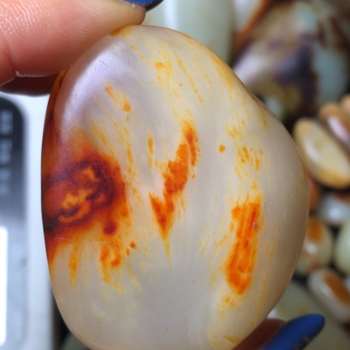 和田玉未镶嵌珠宝奇石