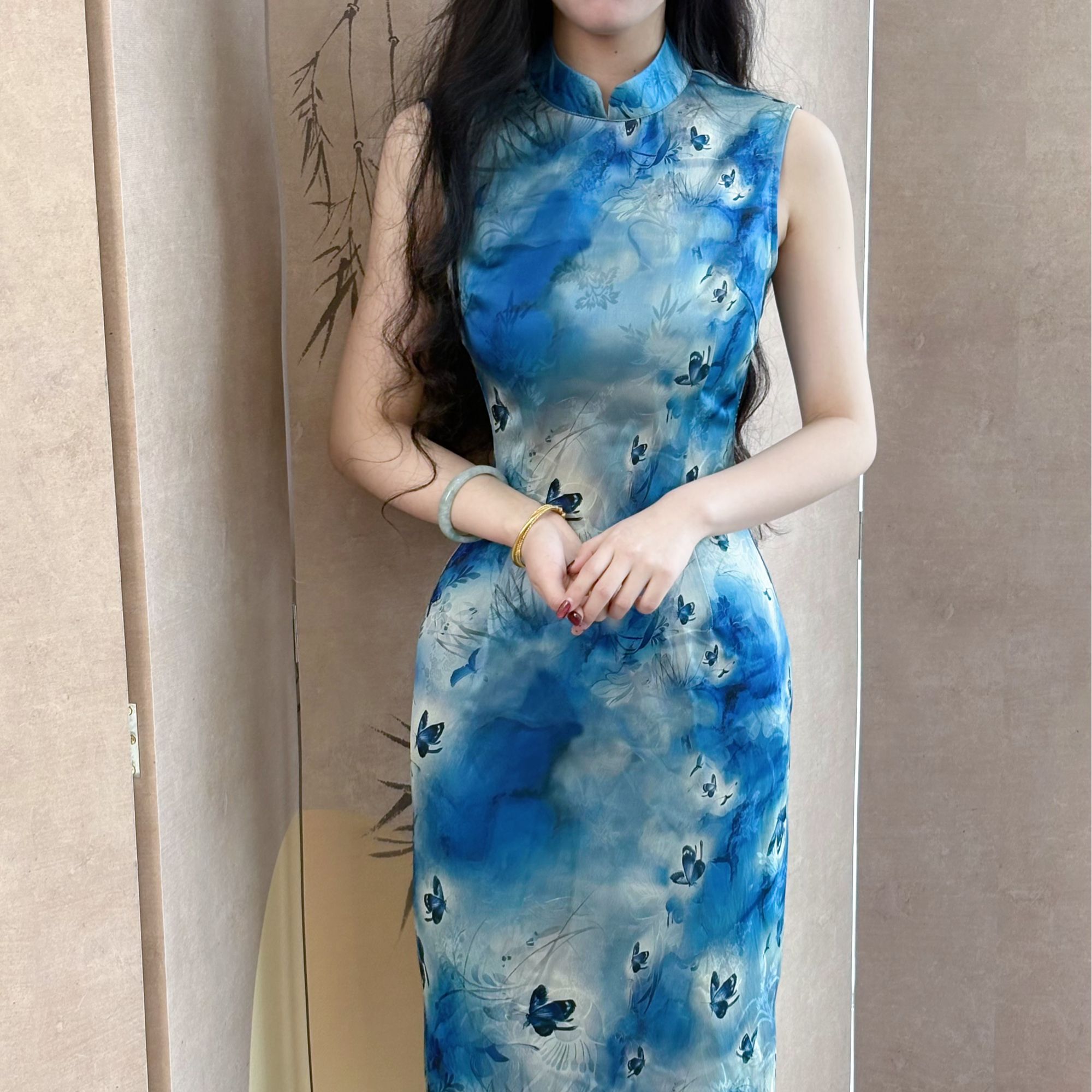 画报夫人原创自制无袖港工新中式国风蓝色旗袍 香色蓝蝶