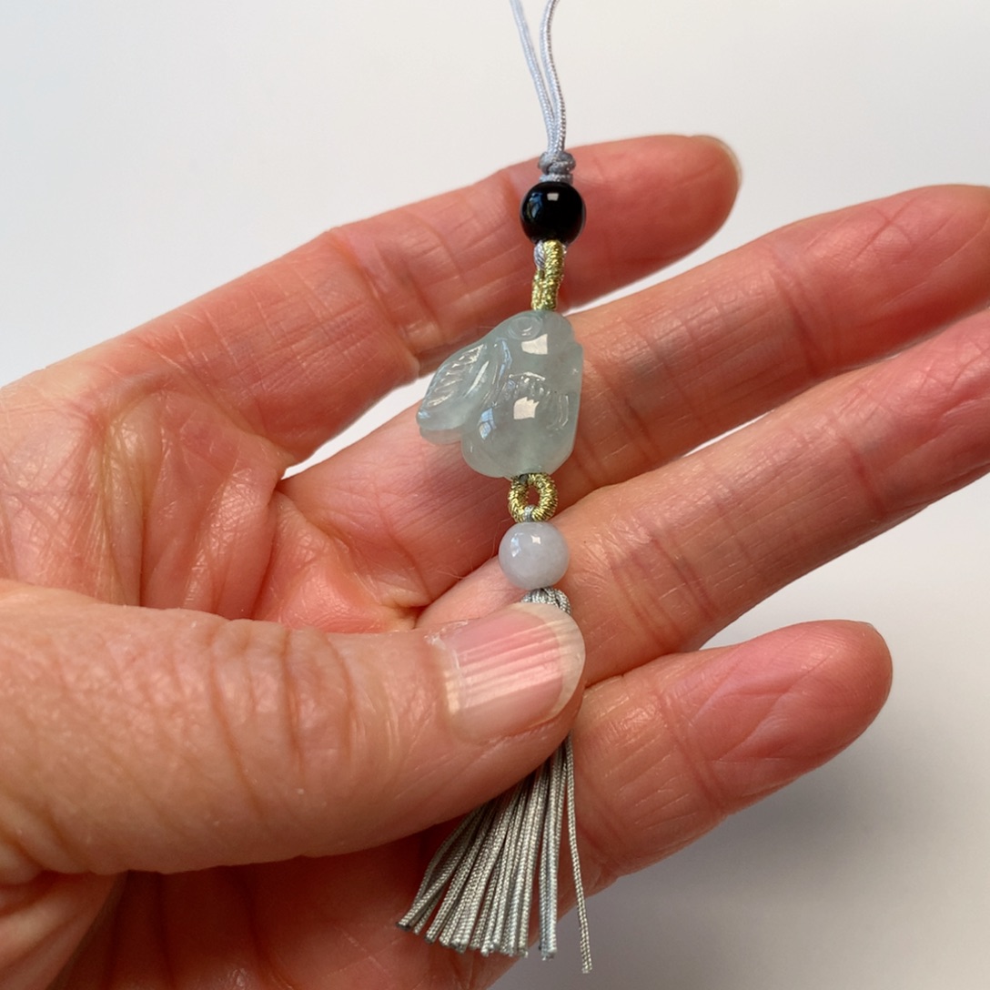 翡翠颈饰未镶嵌兔