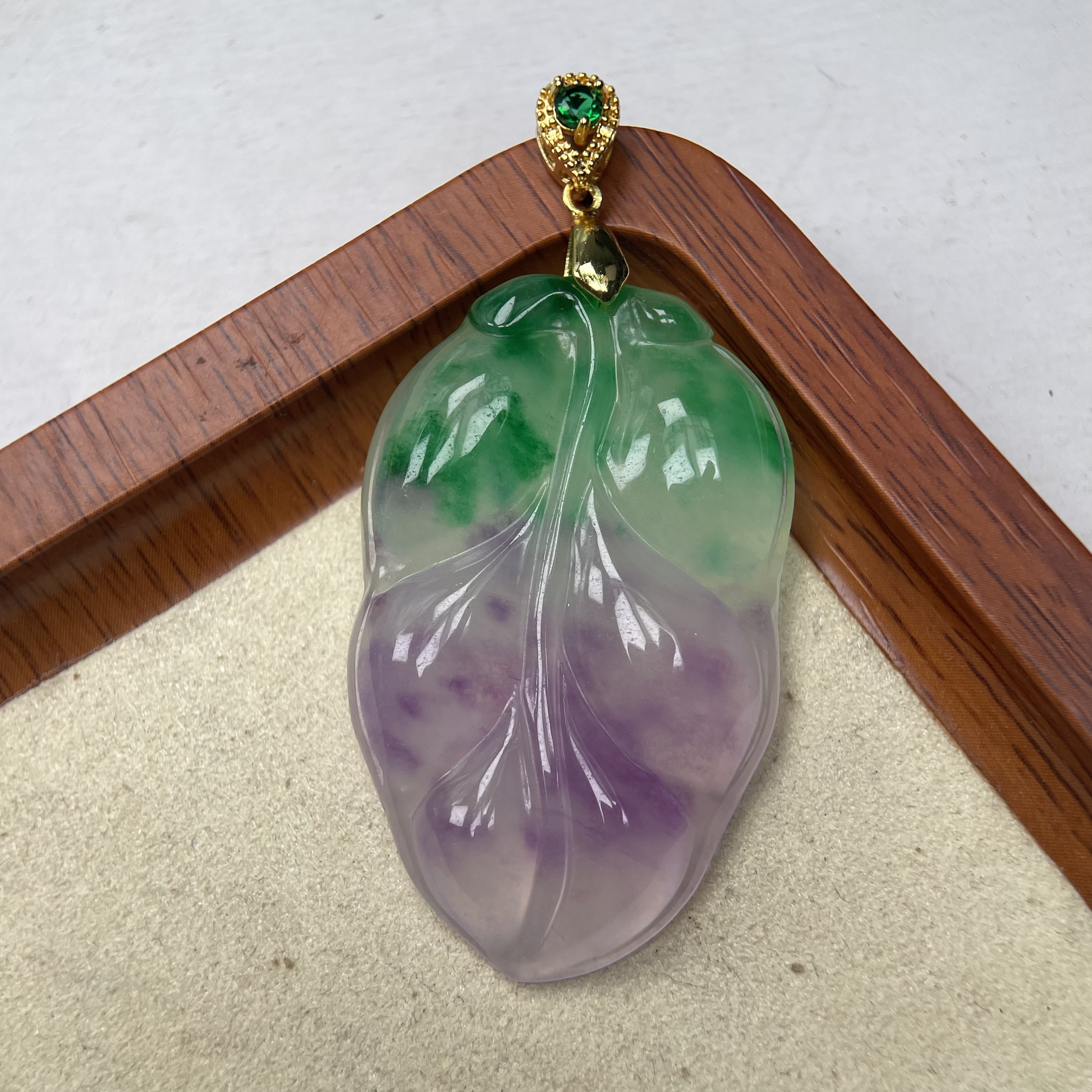 A588春彩叶子吊坠