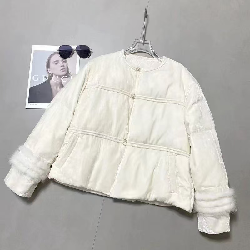【倩倩专属】6187轻奢风高级感小香风羽绒服