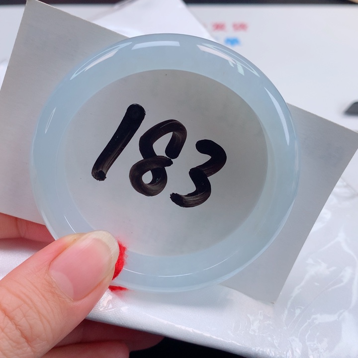 翡翠手镯未镶嵌正