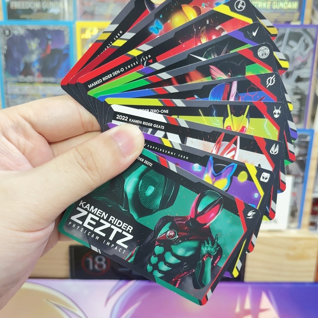 假面骑士zzz套卡10张