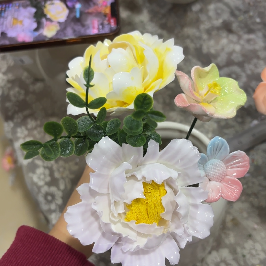 2436 陶瓷花，拍满20发货，退款拉黑