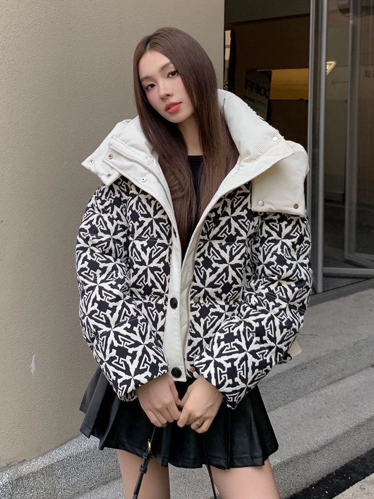 印花拼接森系厚款长袖字母冬季潮流连帽休闲白鸭绒