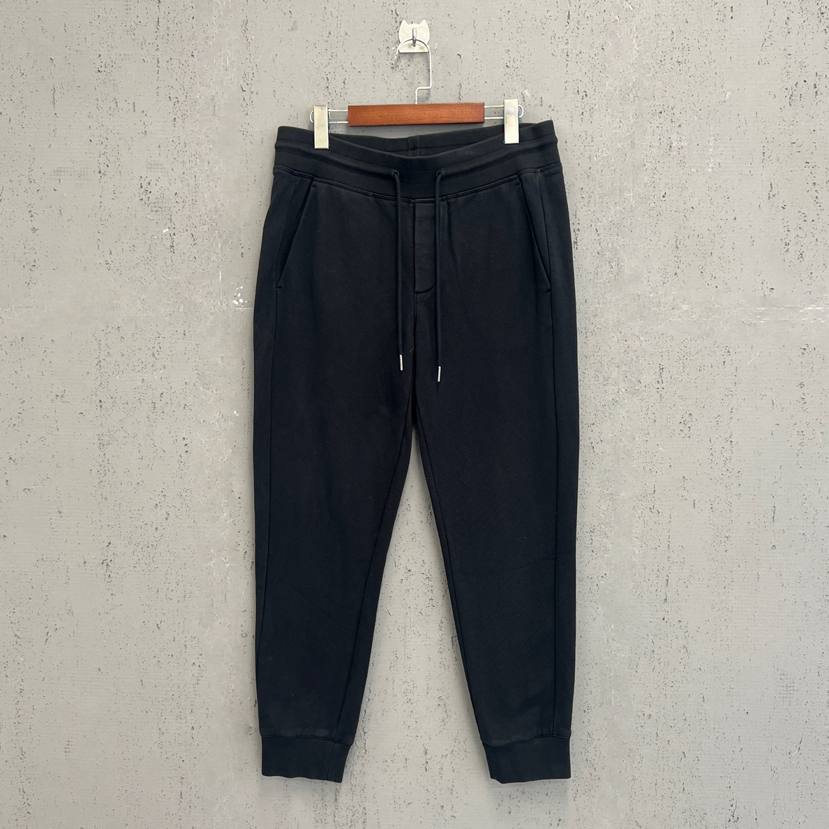 99新 MONCLER moncler蒙口黑色后背三色彩条小标卫裤L码