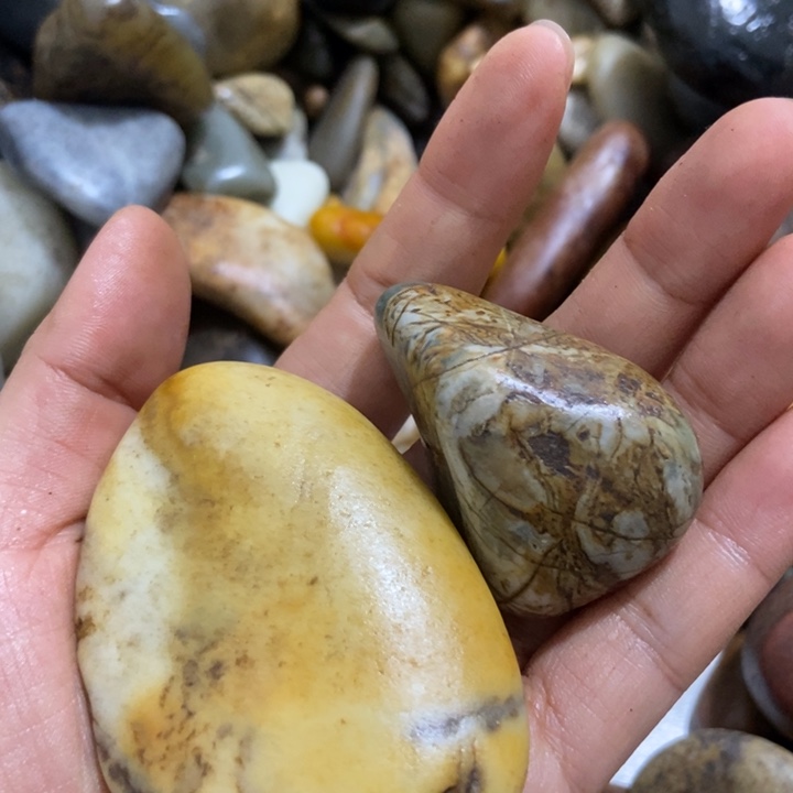 尚***文和田玉（糖玉）未镶嵌挂件