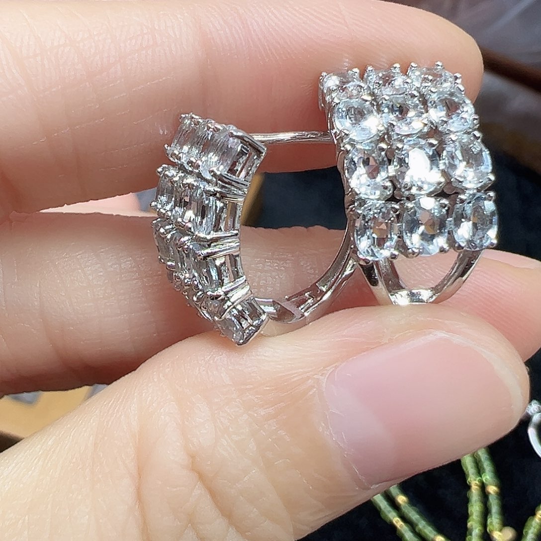 海蓝宝石银S925镶嵌耳坠