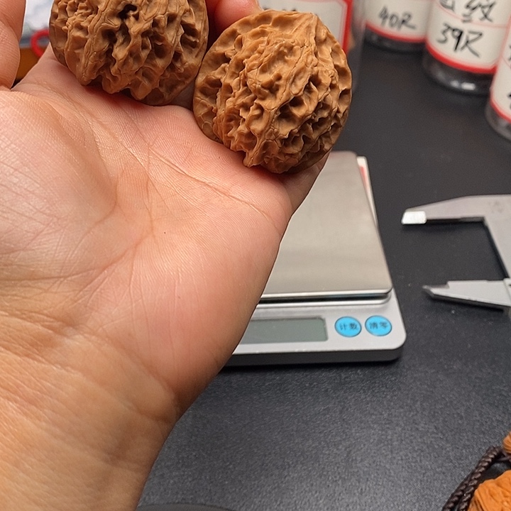 吊坠文玩核桃苹果园41