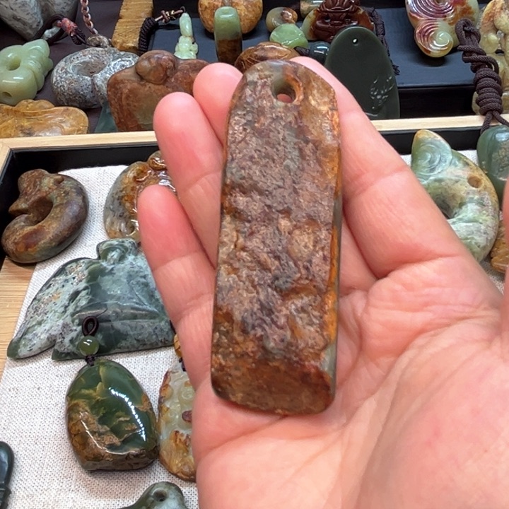 岫岩河磨玉（透闪石质玉）把件未镶嵌▬****◤