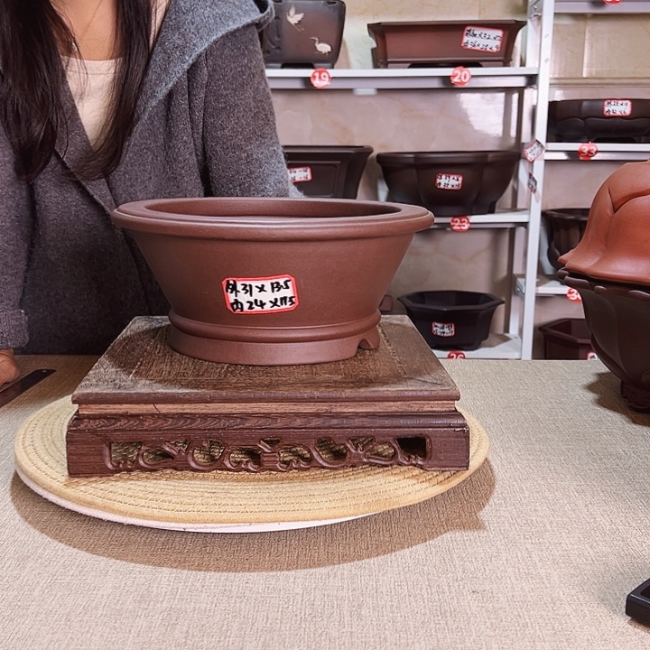 紫砂花盆紫砂花盆