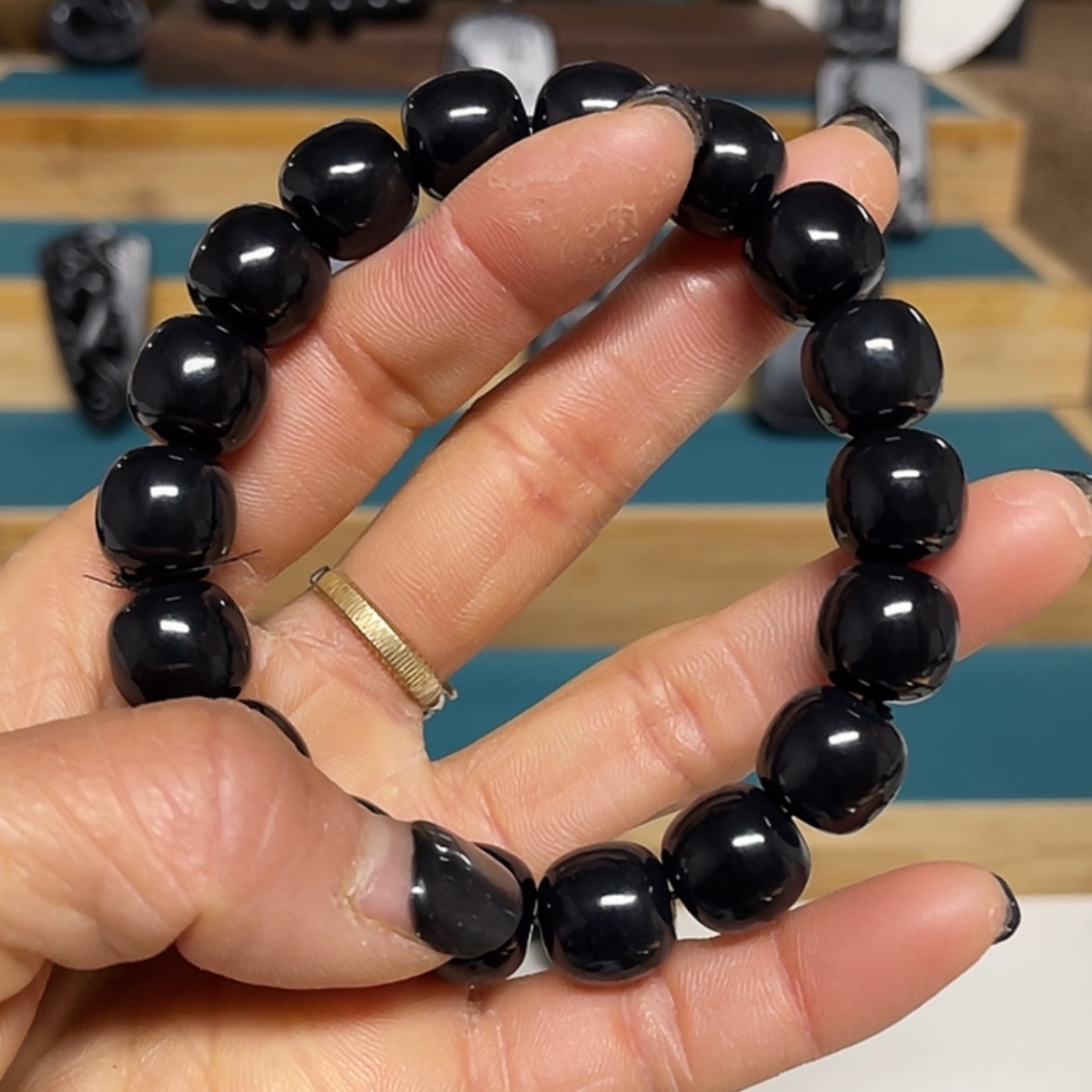 【闪购商品】和田玉（墨玉）手串未镶嵌咕****泡羊脂级卡12.8米