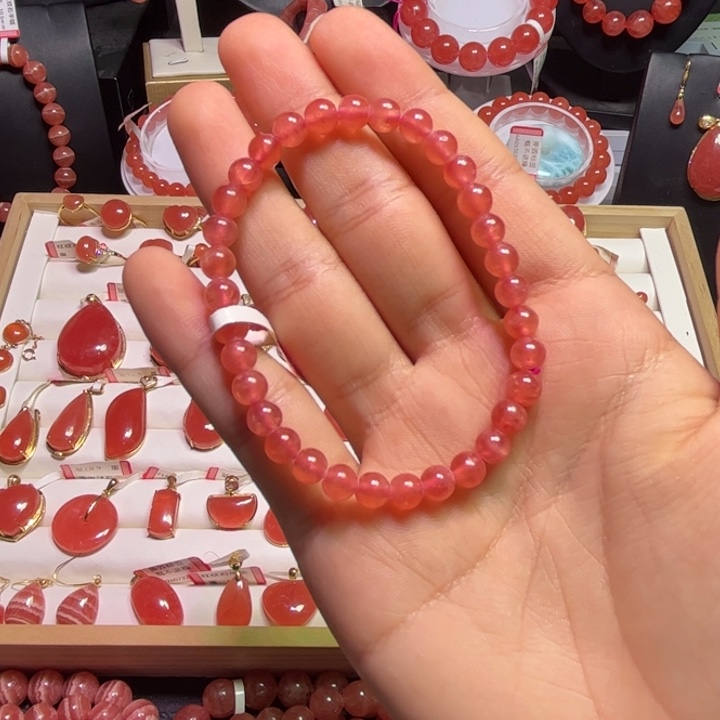 菱锰矿（红纹石）18K金镶嵌颈饰冰种5.6mm