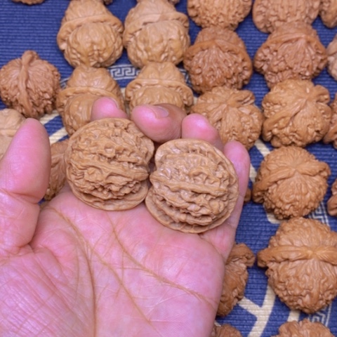 【闪购商品】文玩核桃吊坠苹果38