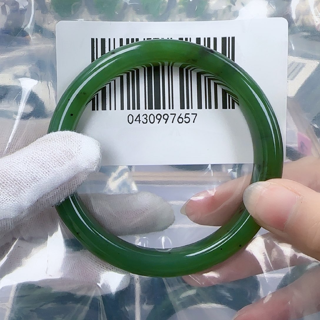 和田玉（碧玉）手镯未镶嵌62