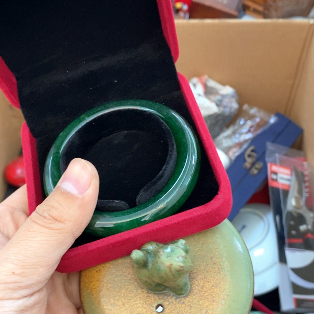 瓷片哈哈哈哈哈哈哈哈哈