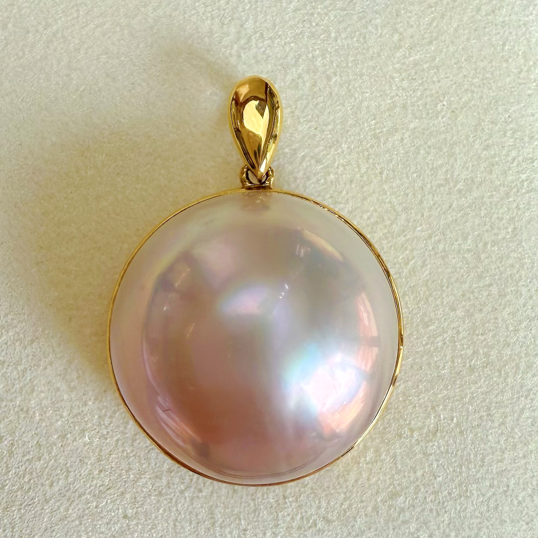 朕的珠 大尺寸展会成品简约款 纯天然炫彩海水马贝吊坠18K黄金