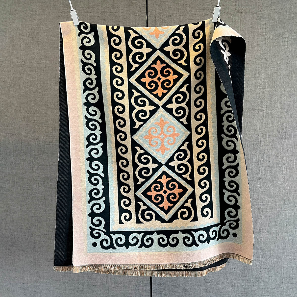 女士腰果花时尚加厚保暖仿羊绒围巾185*65