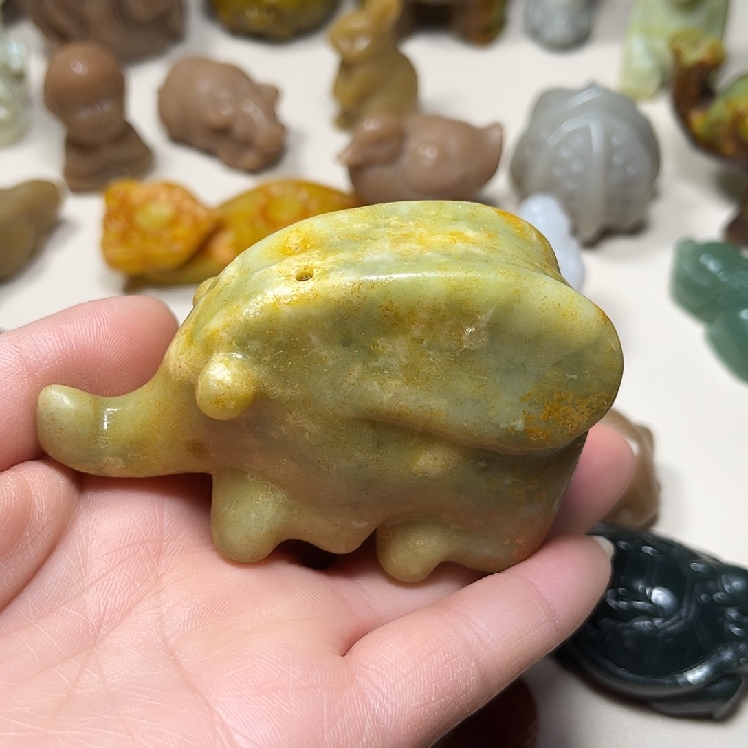 白玉菩提吊坠白玉菩提吊坠