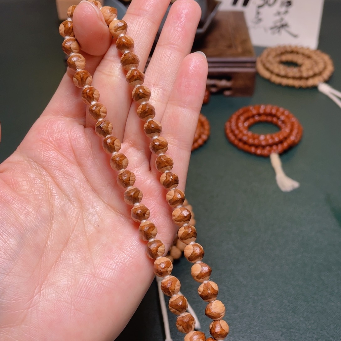 柏香籽/百香籽吊坠三菱手持