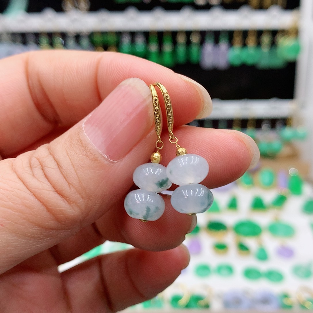 翡翠耳饰18K金镶嵌的