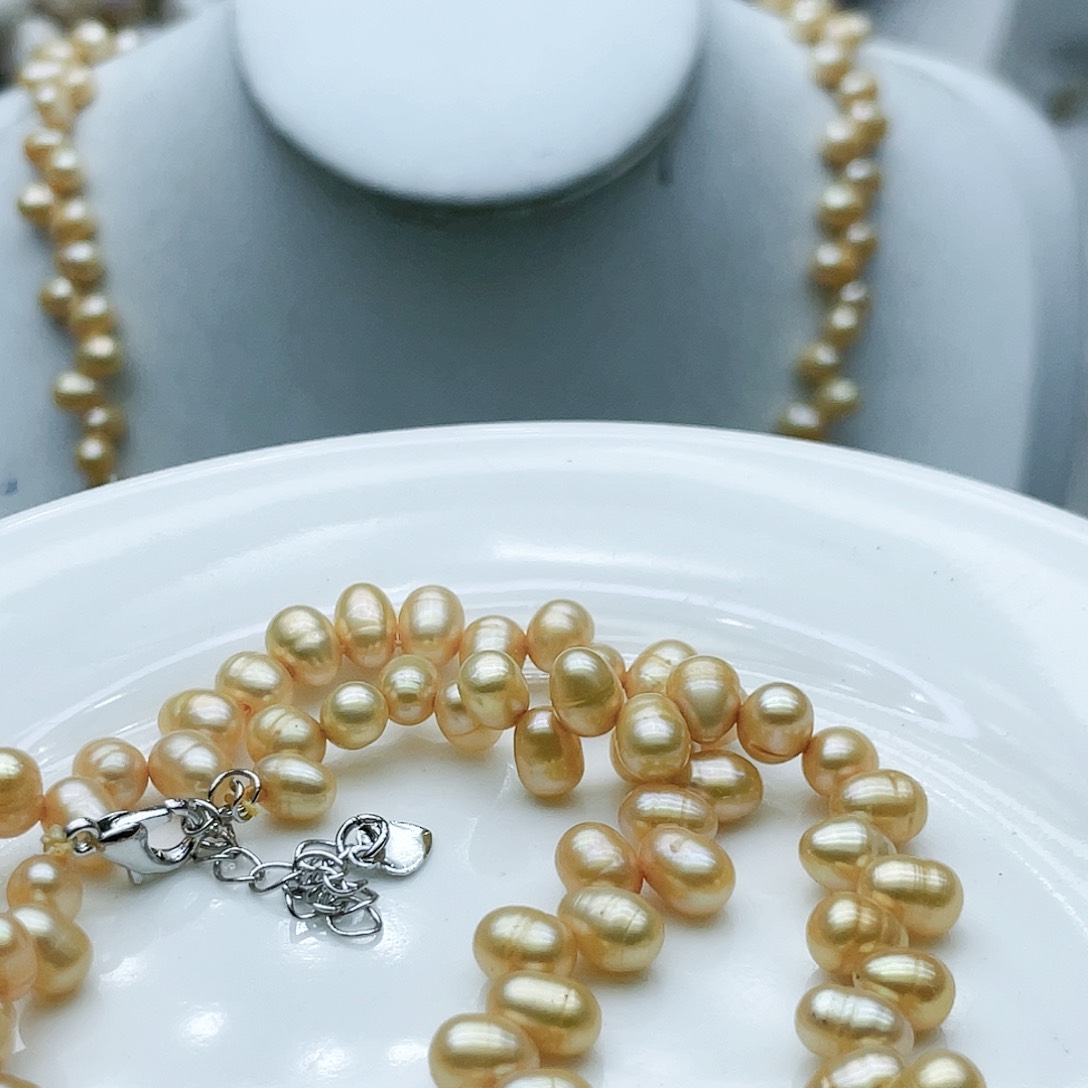 淡水珍珠颈饰钛钢