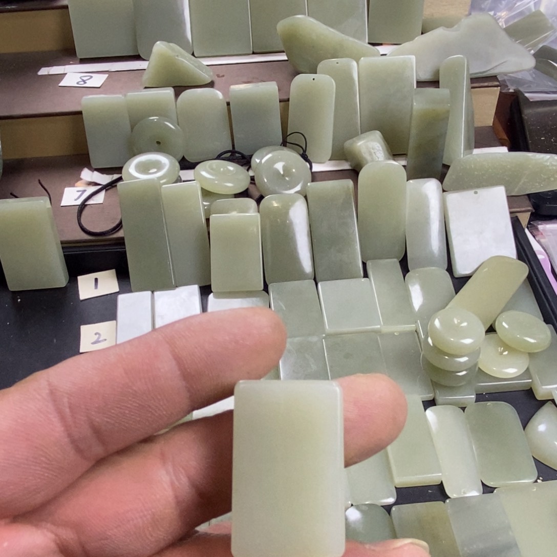 颈饰未镶嵌和田玉晶*062