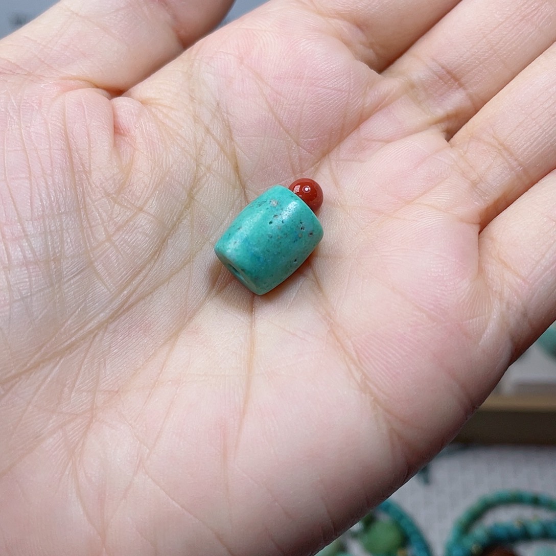 未镶嵌配饰南红玛瑙