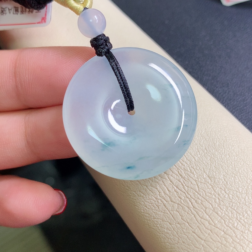 【闪购商品】翡翠颈饰未镶嵌扣子