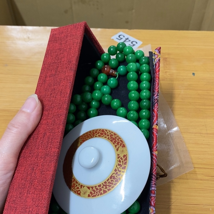 瓷片哈中古工艺品一件