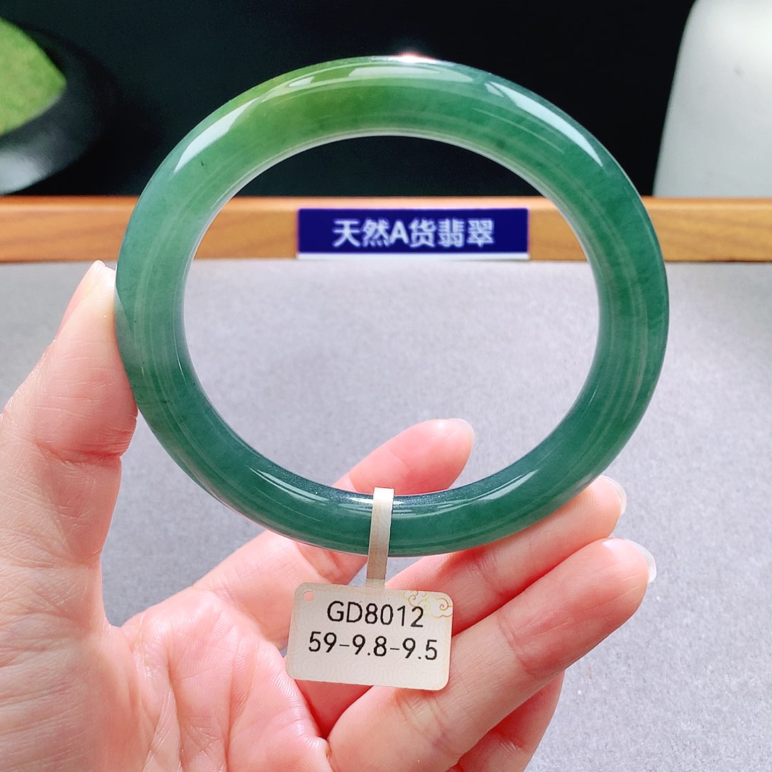 未镶嵌手镯翡翠天然翡翠手镯a货