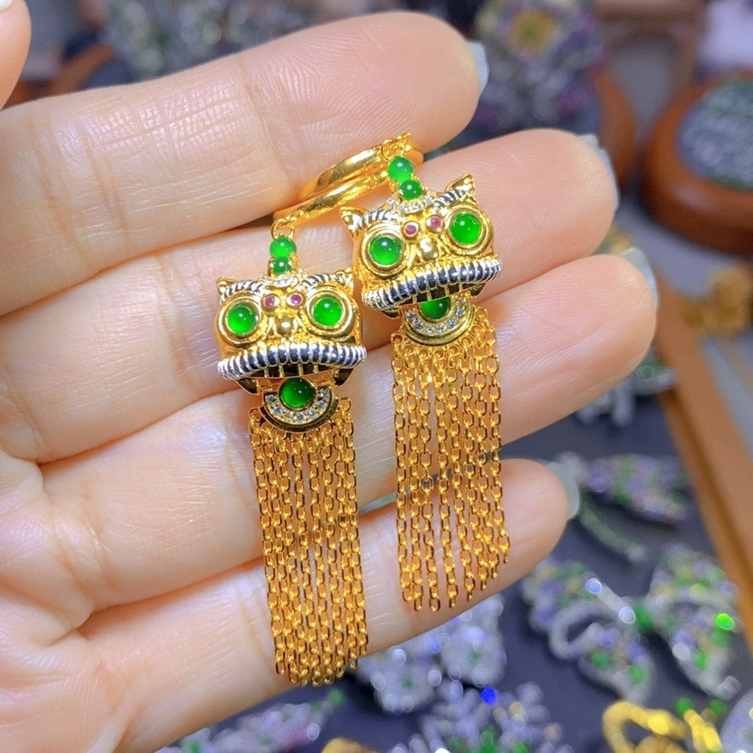 翡翠颈饰银S925镶嵌天然翡翠