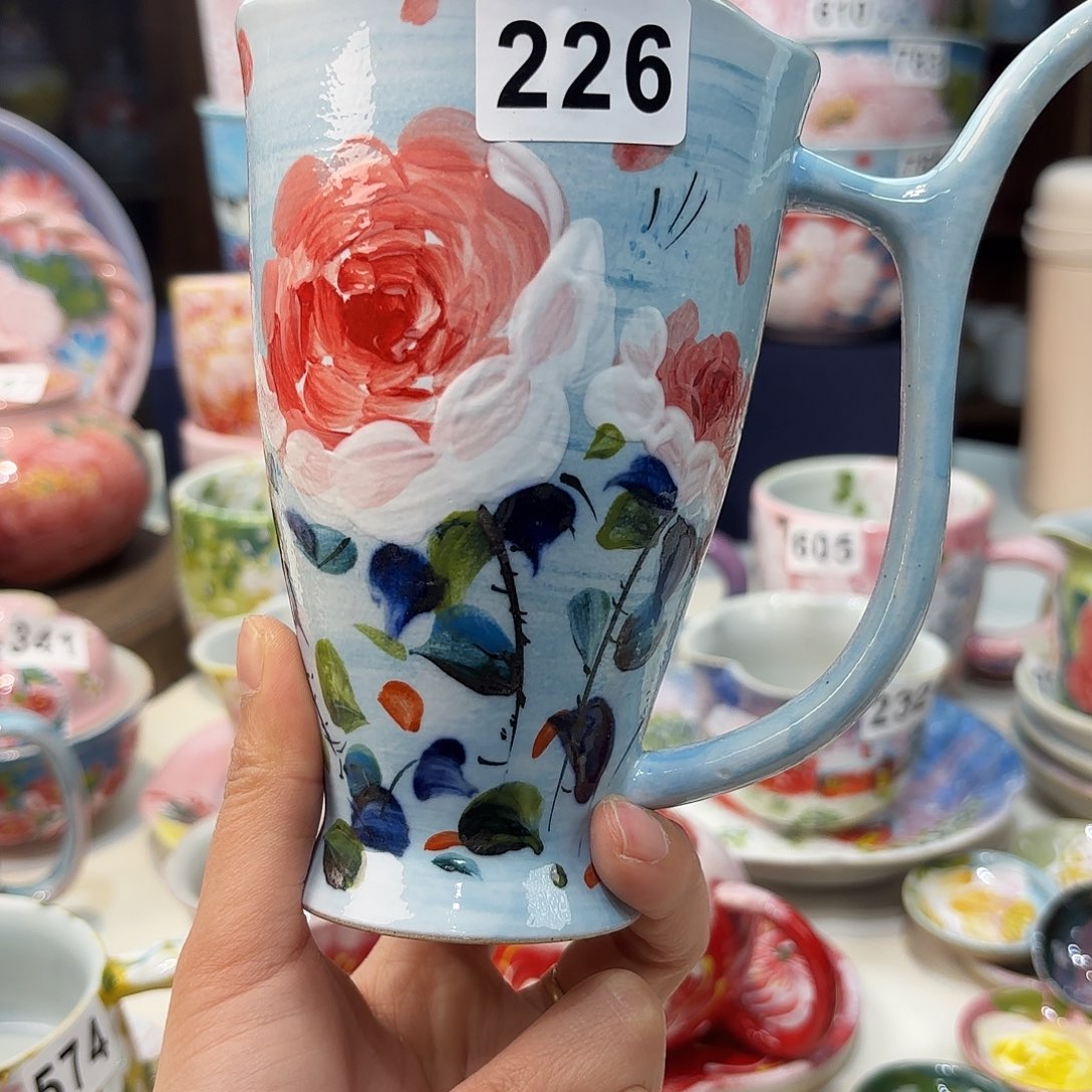 瓷片兔兔好漂亮e o o o o o o o