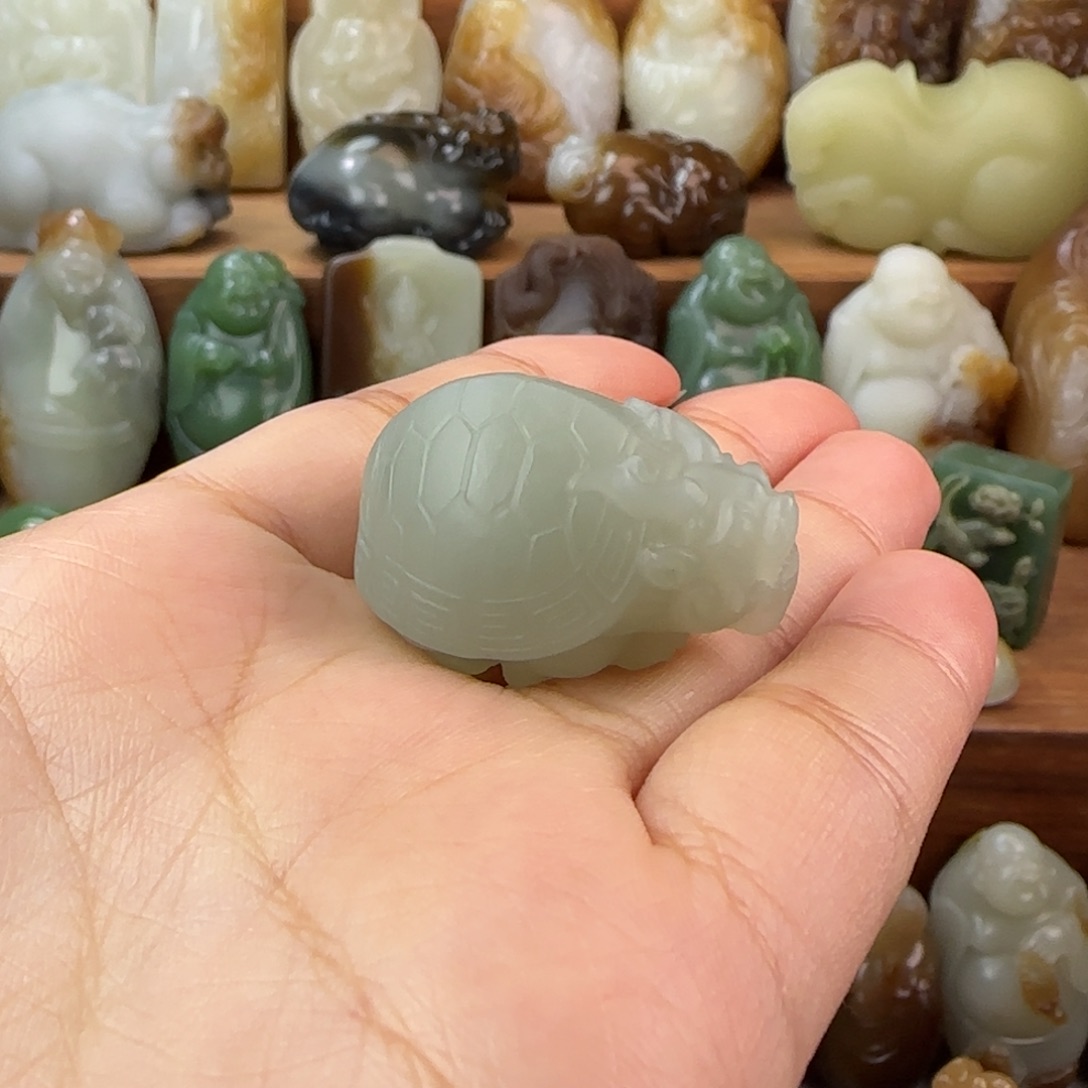 定制和田玉未镶嵌和田玉