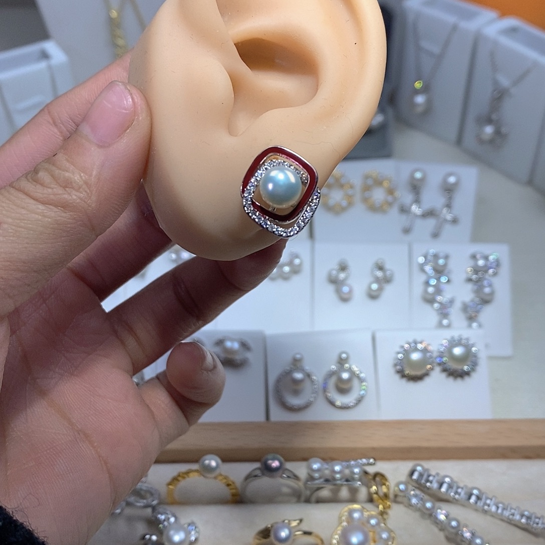 耳饰淡水珍珠未镶嵌