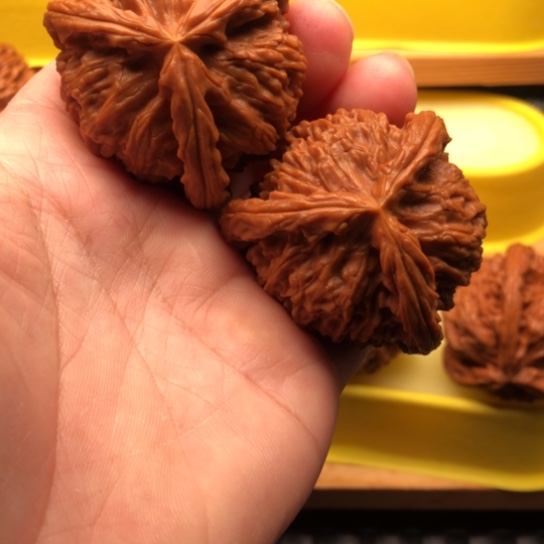 趙***斯文玩核桃吊坠核桃