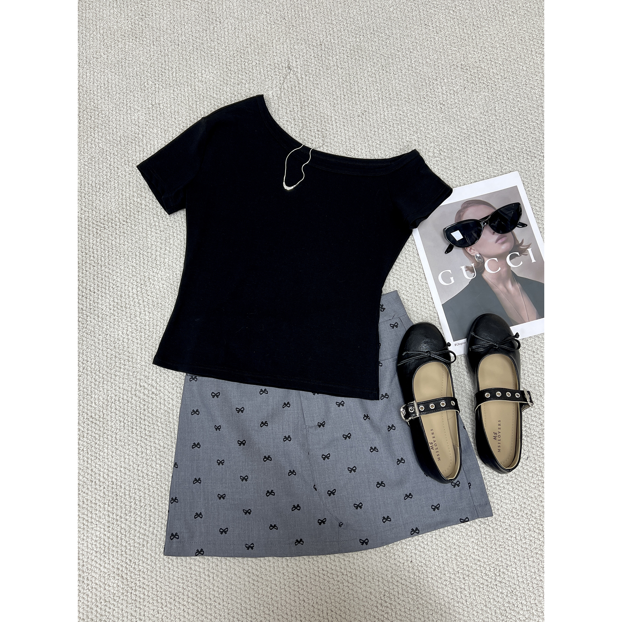 斜肩黑色短袖T恤J432（清）