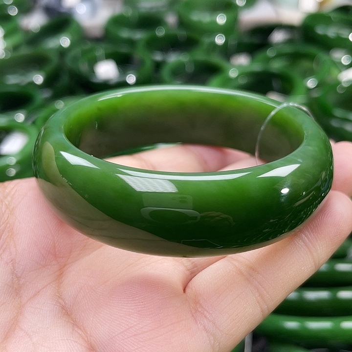 未镶嵌手镯和田玉（碧玉）枫*雨