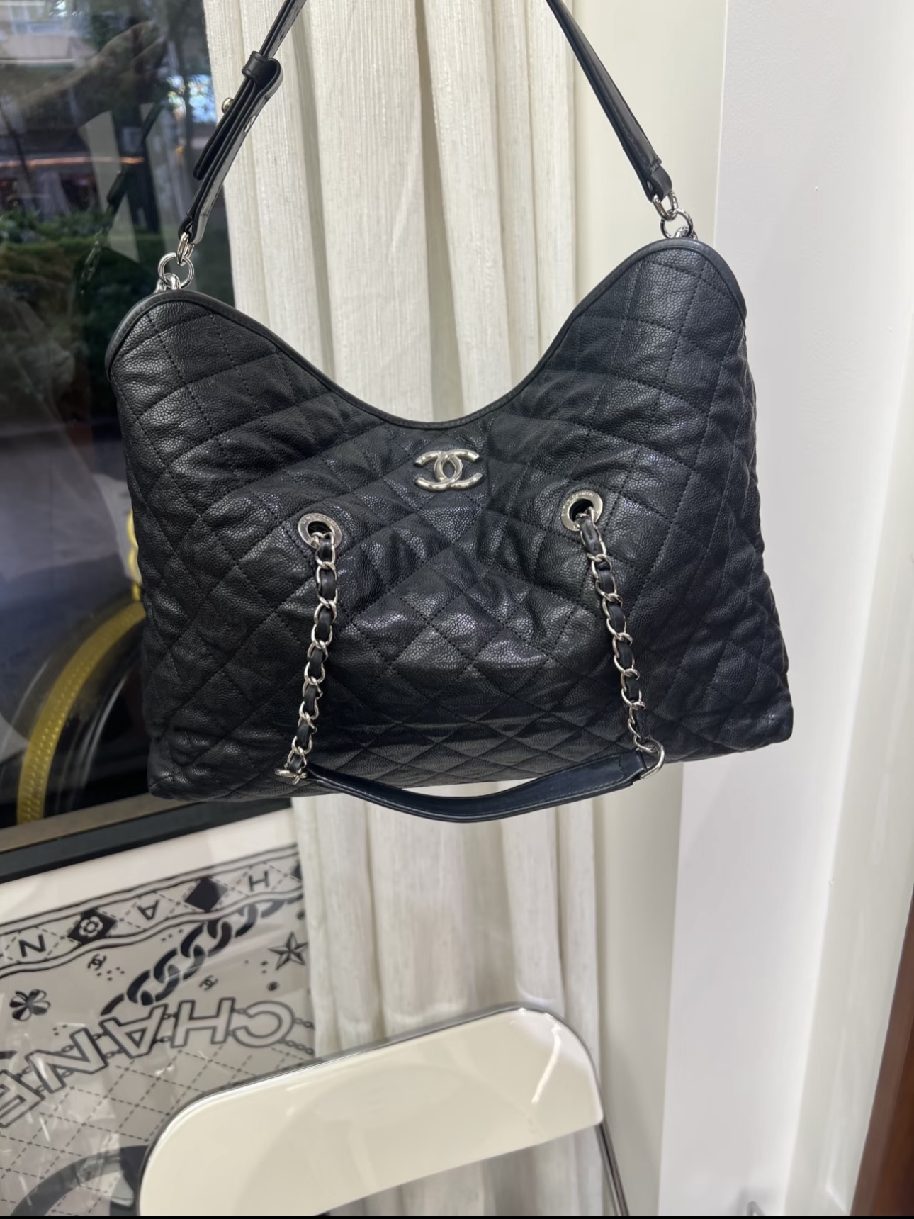 95新 Chanel/香奈儿  5489 Chanel 黑银荔枝牛hobo包 肩带后配