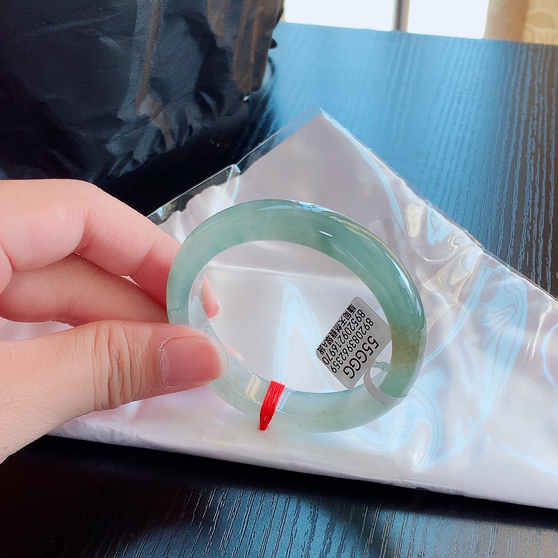翡翠未镶嵌手镯天然缅甸翡翠A货手镯 