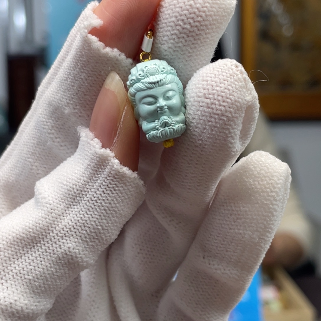 绿松石未镶嵌挂件