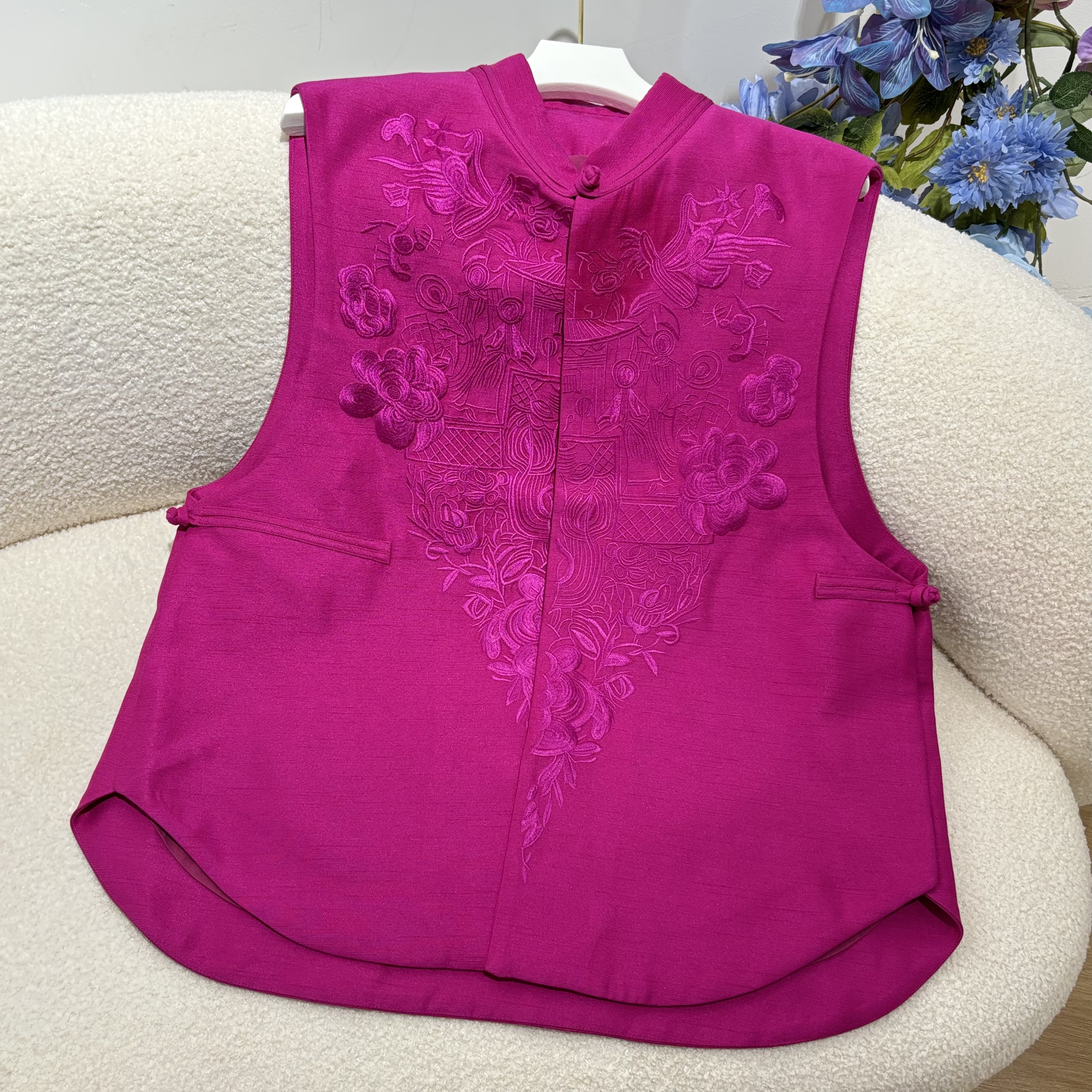 【锦绣玫华】对襟无袖马甲25207QJF23CMJ008