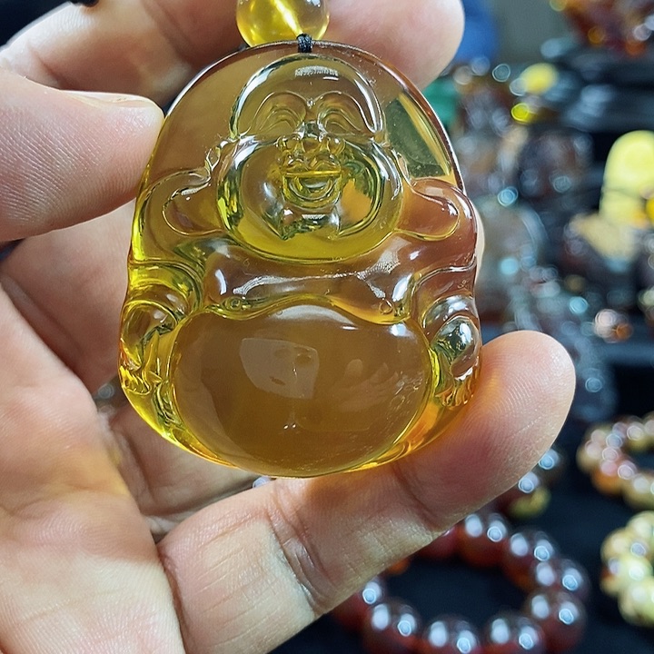 琥珀颈饰未镶嵌一
