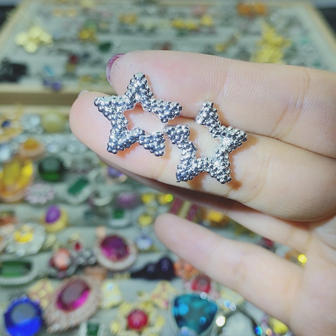 【闪购商品】托帕石耳饰银S925镶嵌