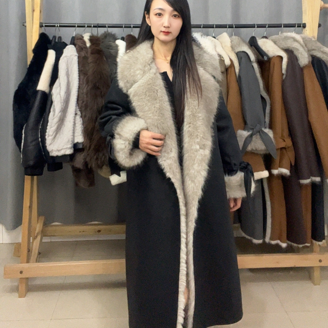 冬季蝴蝶结拼接毛毛外套女气质轻奢宽松时尚咖色大衣