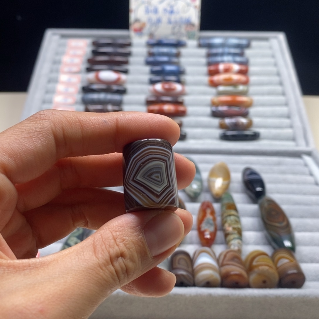 润***东玛瑙/玉髓散珠天珠